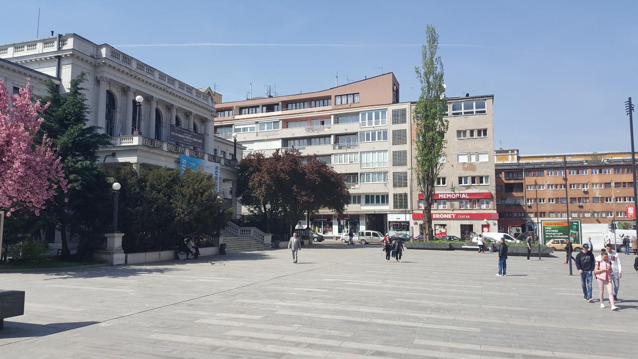 Apartment Drustveni Dom Сараєво Екстер'єр фото